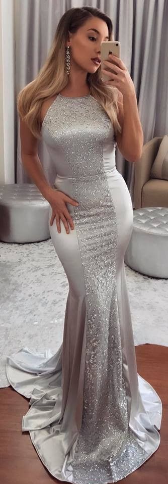 Nuevo Vestido Sexy Sin Espalda con Cuello Halter y Falda Larga